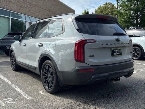 Used 2021 Kia Telluride EX w/ EX Premium Package AWD/4WD image 3