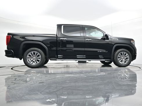 New 2026 GMC Sierra 1500 Denali w/ Technology Package image 32