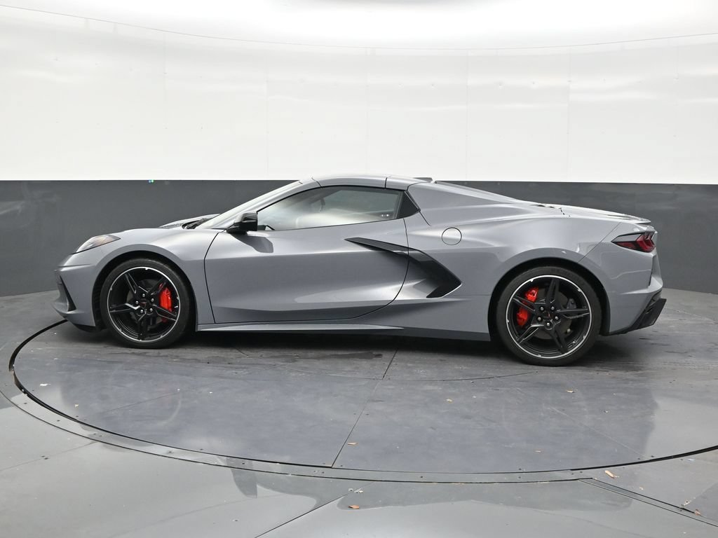 Used 2024 Chevrolet Corvette Stingray Convertible w/ 1LT RWD image 2