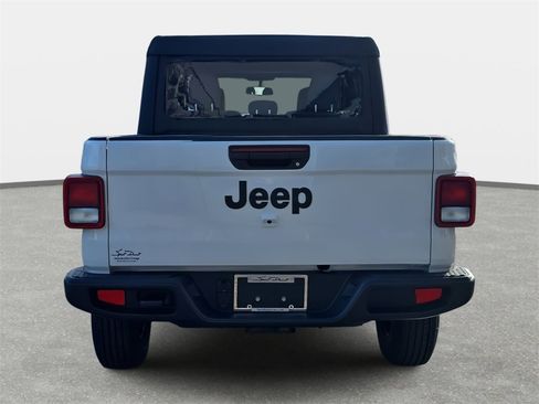 New 2026 Jeep Gladiator Sport image 6