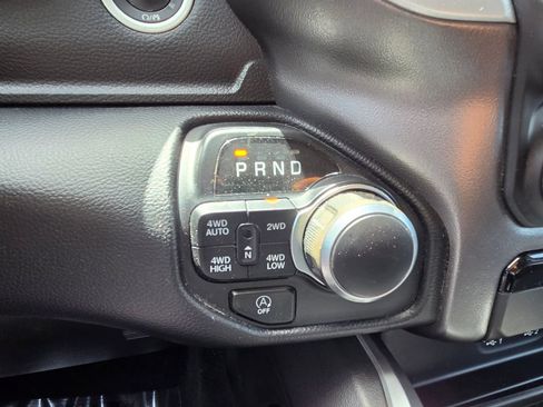 Used 2020 RAM 1500 Big Horn AWD/4WD image 36