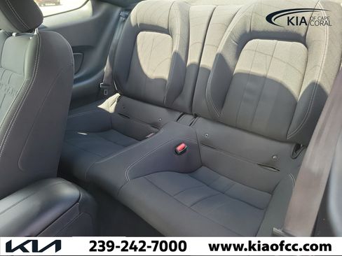Used 2021 Ford Mustang GT RWD image 17