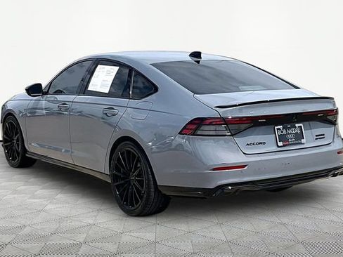 Used 2023 Honda Accord Sport image 12