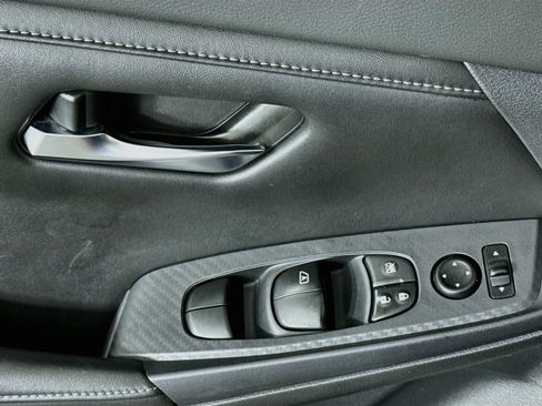 Used 2020 Nissan Sentra SV w/ Trunk Package FWD image 22