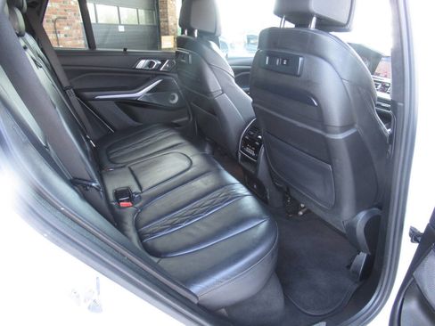 Used 2021 BMW X5 M50i w/ Executive Package image 13