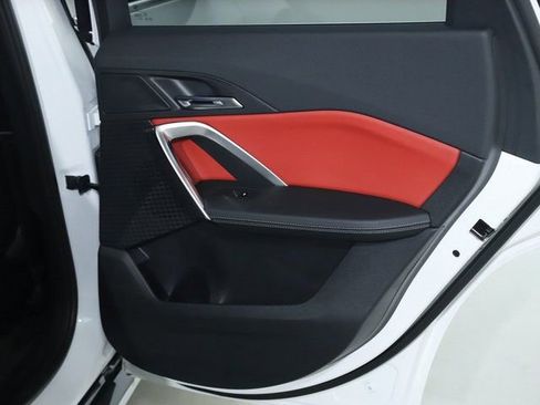 Certified 2025 BMW X1 xDrive28i w/ Convenience Package image 31