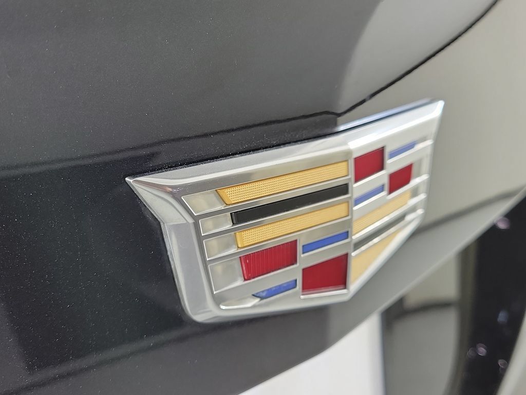Certified 2023 Cadillac XT4 Luxury FWD image 7