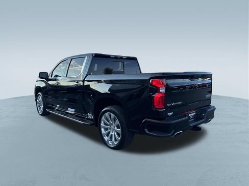 Used 2021 Chevrolet Silverado 1500 High Country w/ Technology Package AWD/4WD image 7