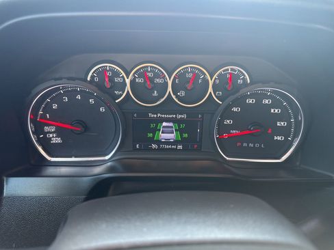 Used 2021 Chevrolet Silverado 1500 RST image 31