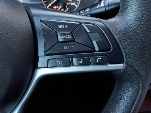 Used 2022 Nissan Altima 2.5 SV FWD image 25