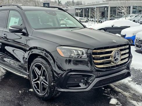 New 2026 Mercedes-Benz GLS 450 4MATIC image 2