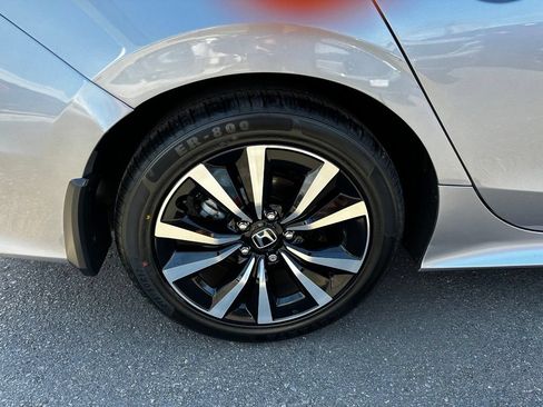 Used 2024 Honda Civic EX image 12