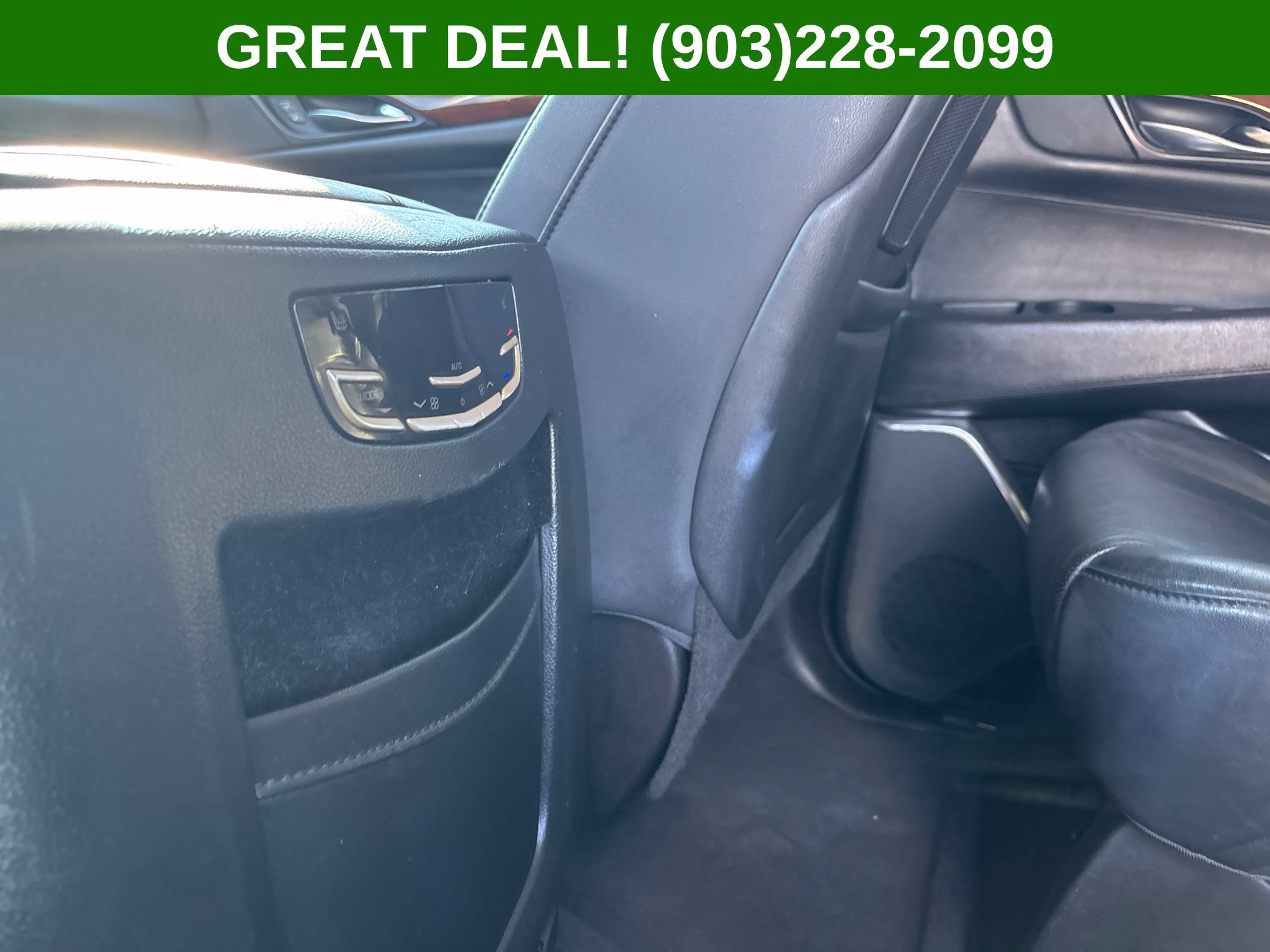 Used 2018 Cadillac Escalade Luxury AWD/4WD image 45