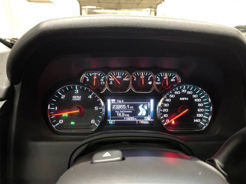 Used 2017 Chevrolet Tahoe LT image 31