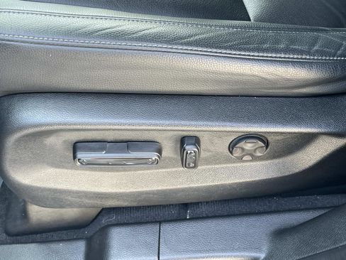 Certified 2023 Honda Odyssey Touring image 13