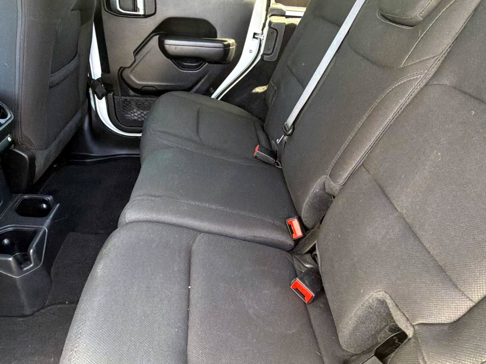 Used 2021 Jeep Wrangler Unlimited Sport AWD/4WD image 6
