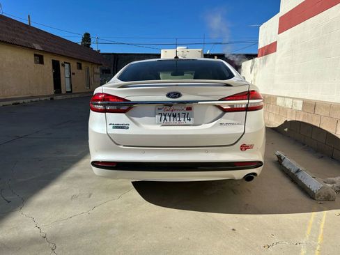 Used 2017 Ford Fusion Energi Platinum image 5