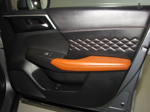 Used 2022 Mitsubishi Outlander SEL AWD/4WD image 22