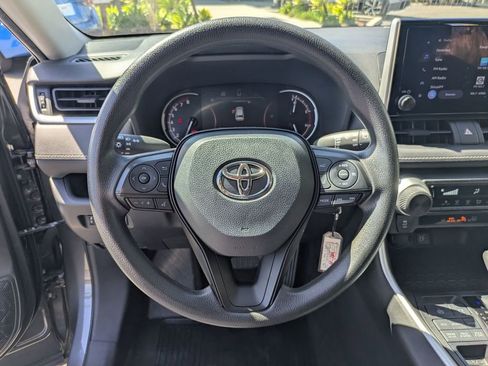 Used 2024 Toyota RAV4 LE image 18