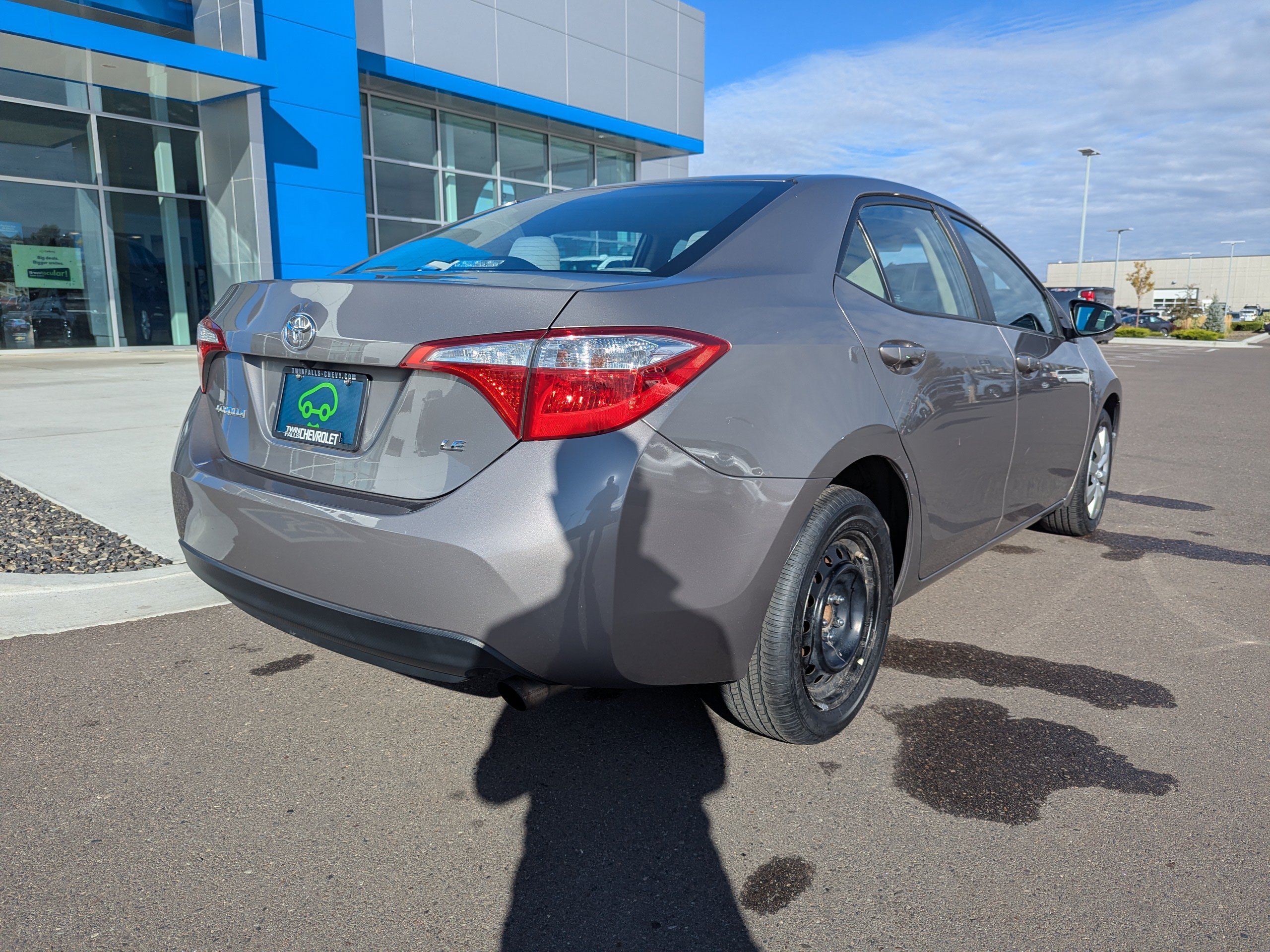 Used 2016 Toyota Corolla LE FWD image 31
