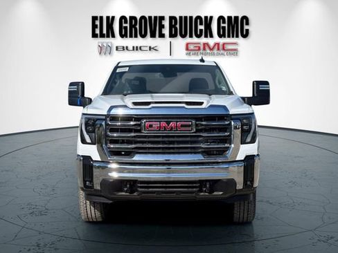 New 2026 GMC Sierra 2500 SLE w/ Max Trailering Package AWD/4WD image 9