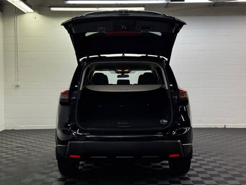 New 2026 Nissan Rogue SV AWD/4WD image 33