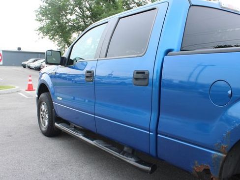 Used 2013 Ford F150 XLT w/ Mid Equipment Group AWD/4WD image 42