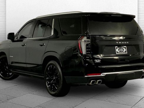 Used 2025 Chevrolet Tahoe High Country image 11