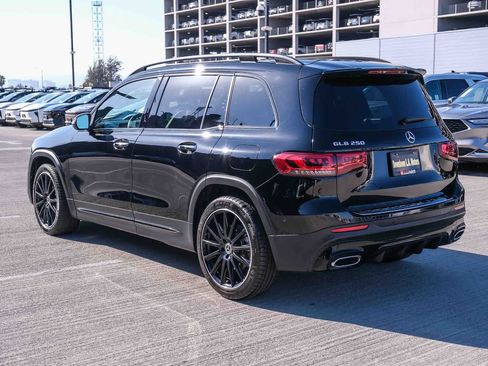 Used 2023 Mercedes-Benz GLB 250 image 6