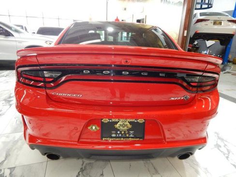 Used 2021 Dodge Charger SRT Hellcat w/ Harman/Kardon Audio Group image 7