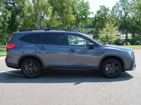 Certified 2026 Subaru Ascent Premium w/ Popular Package #2 AWD/4WD image 9