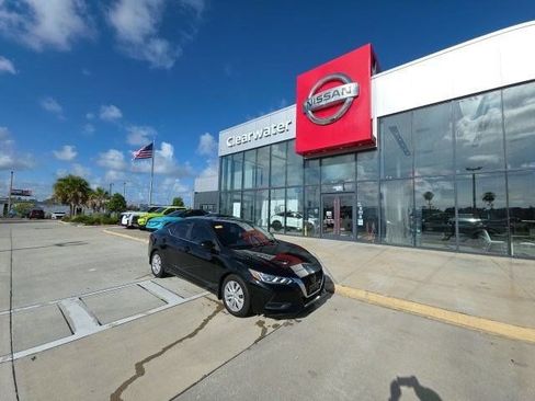Used 2022 Nissan Sentra S w/ Trunk Package FWD image 1