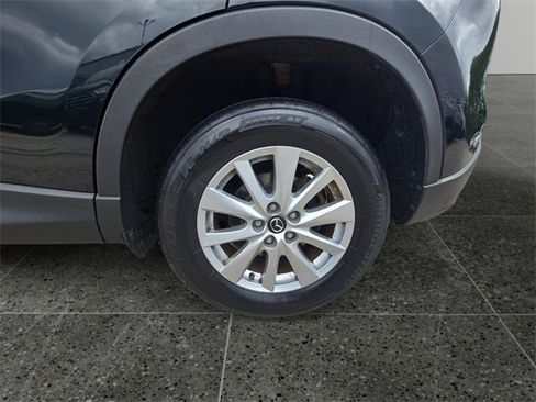 Used 2016 MAZDA CX-5 Touring image 18