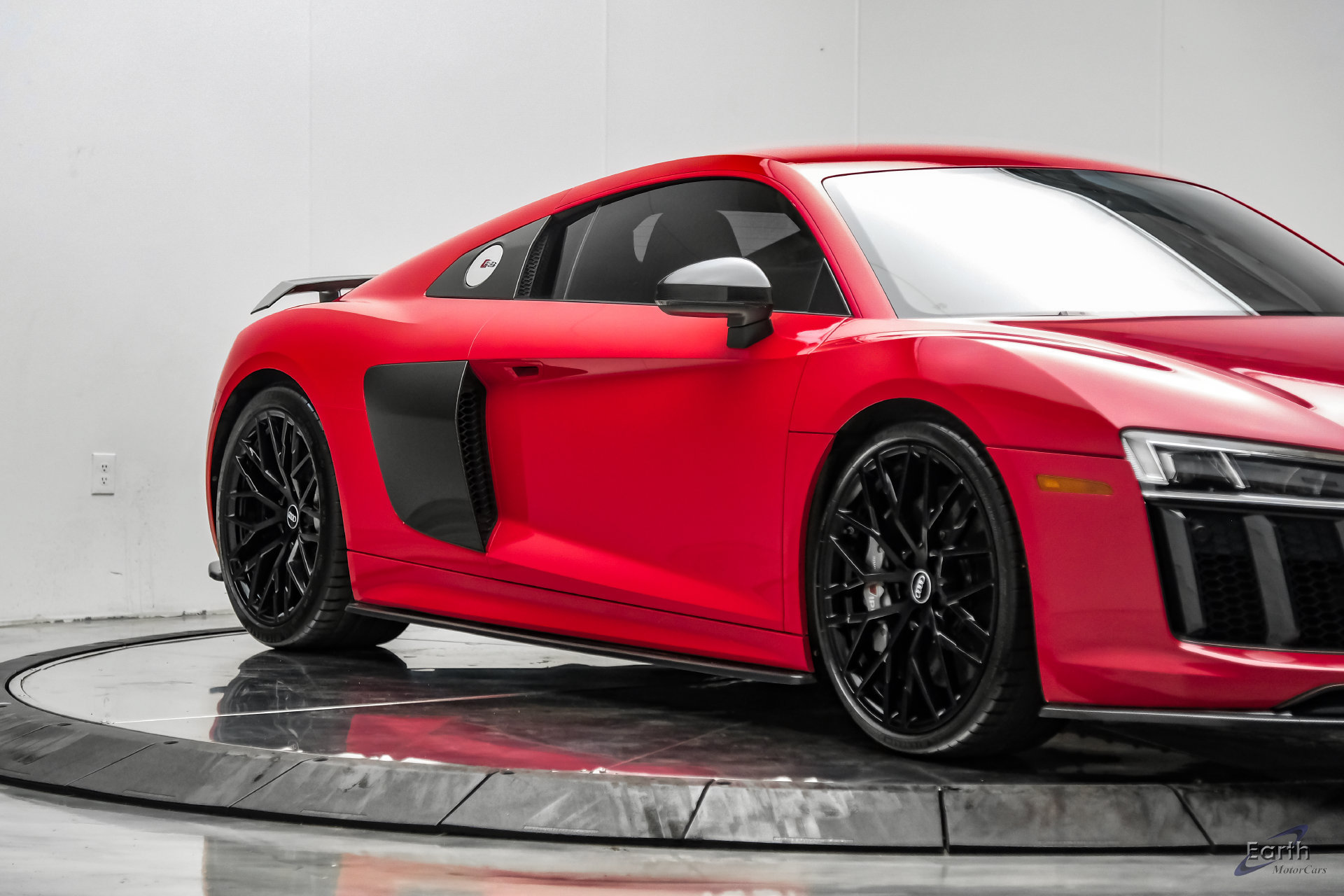 Used 2017 Audi R8 V10 plus AWD/4WD image 25