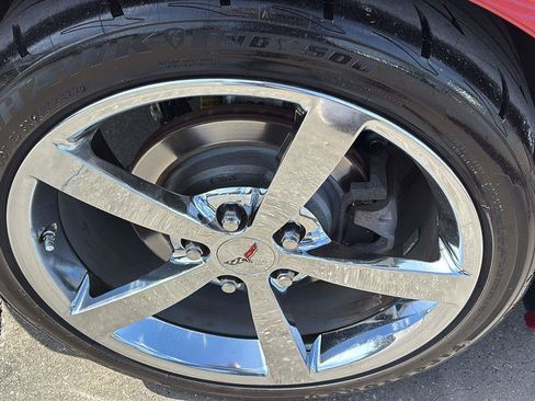 Used 2010 Chevrolet Corvette Coupe w/ Preferred Equipment Group RWD image 10
