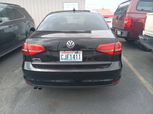 Used 2015 Volkswagen Jetta S FWD image 4