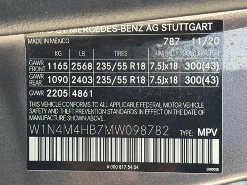 Used 2021 Mercedes-Benz GLB 250 4MATIC image 70