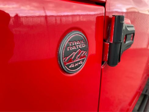 Used 2020 Jeep Wrangler Unlimited Rubicon w/ Cold Weather Group image 9