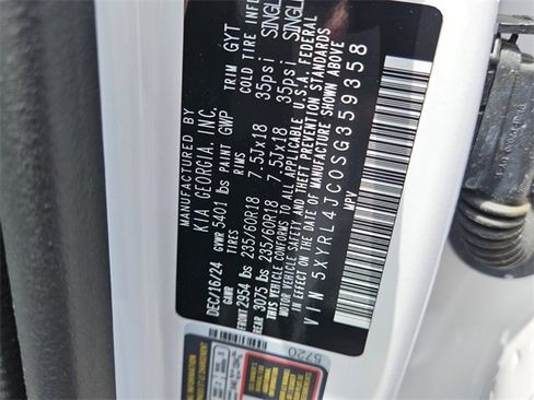 New 2025 Kia Sorento S w/ Panoramic Sunroof Package image 15