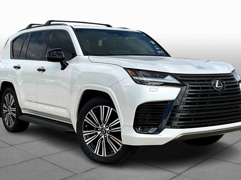 Used 2025 Lexus LX 700h Luxury w/ Appearance Package AWD/4WD image 2