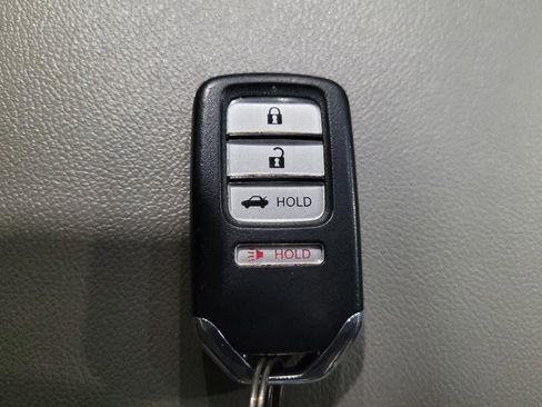 Used 2019 Honda Accord LX image 32