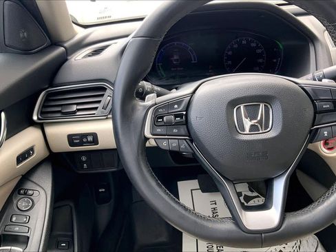 Used 2018 Honda Accord EX-L image 24