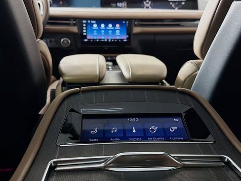 New 2025 Lincoln Navigator Black Label image 28