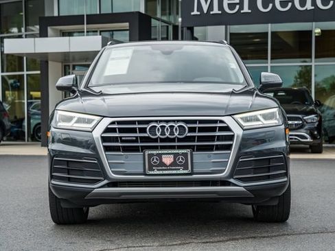 Used 2018 Audi Q5 2.0T Premium Plus w/ Premium Plus Package AWD/4WD image 2
