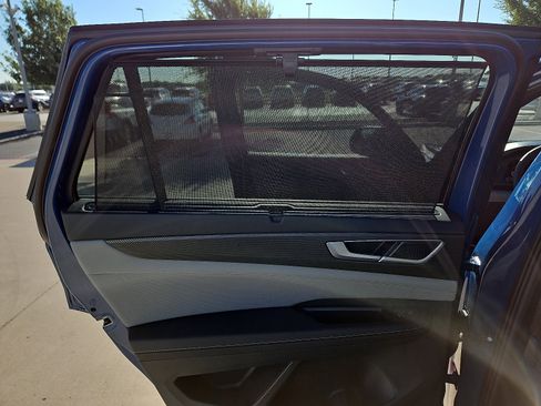 New 2026 Volkswagen Atlas Cross Sport SEL R-Line image 14