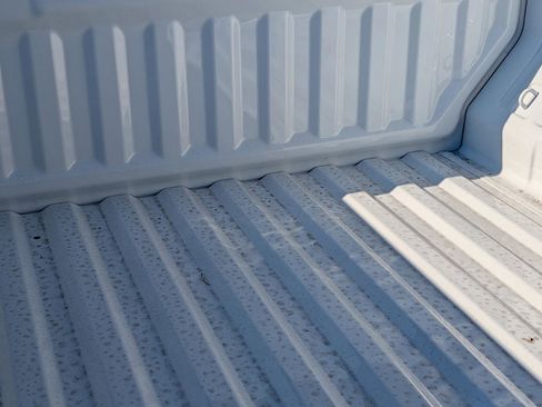 New 2026 GMC Canyon Elevation w/ Convenience Package image 10