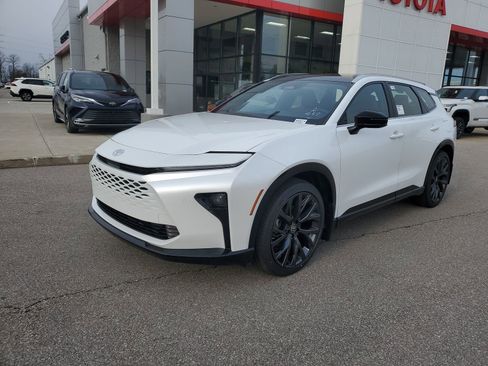 New 2026 Toyota Crown Signia Limited image 2