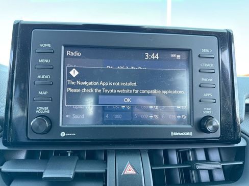 Used 2022 Toyota RAV4 XLE w/ Convenience Package AWD/4WD image 18