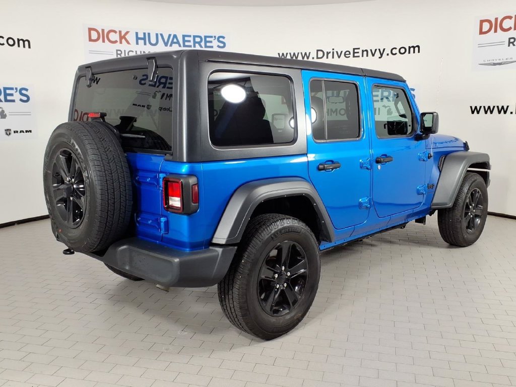 Used 2023 Jeep Wrangler Unlimited Sport AWD/4WD image 4