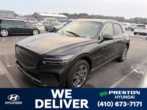 Used 2025 Genesis GV70 2.5T image 1